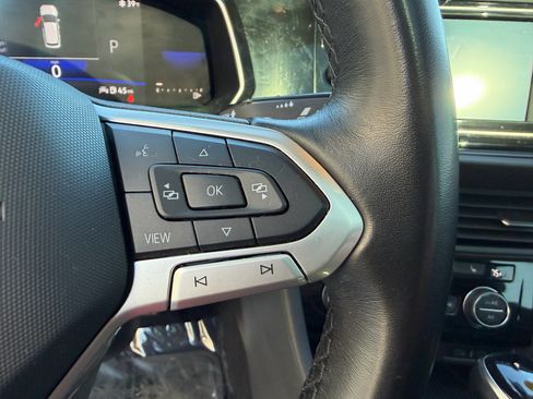 Used 2022 Volkswagen Jetta SE image 25