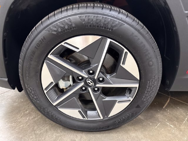 Certified 2026 Hyundai Tucson SEL Plus AWD/4WD image 17
