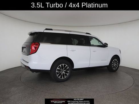 Used 2025 Ford Expedition Platinum AWD/4WD image 19