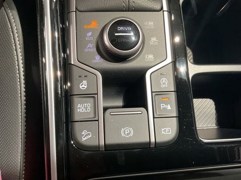 New 2026 Kia Sorento SX Prestige AWD/4WD image 15