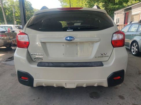 Used 2014 Subaru Crosstrek 2.0i Premium AWD/4WD image 5