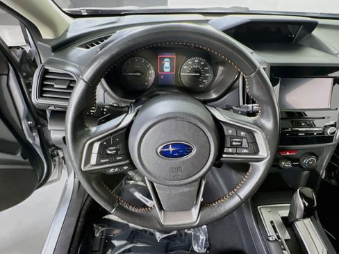 Used 2019 Subaru Crosstrek 2.0i Premium AWD/4WD image 11