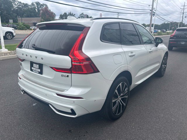 Certified 2023 Volvo XC60 B6 Ultimate w/ Climate Package AWD/4WD image 5