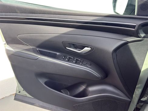 Used 2023 Hyundai Santa Cruz SEL Premium w/ Launch Package image 17