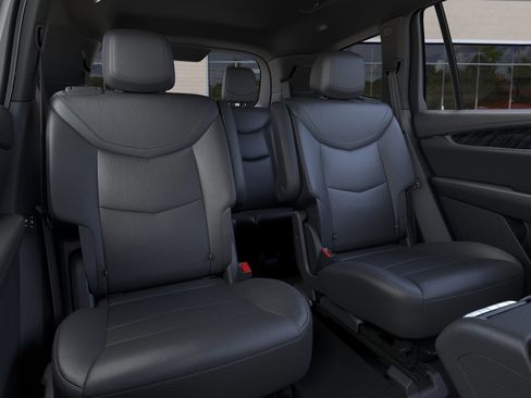 Used 2025 Cadillac XT6 Premium Luxury w/ Technology Package image 41