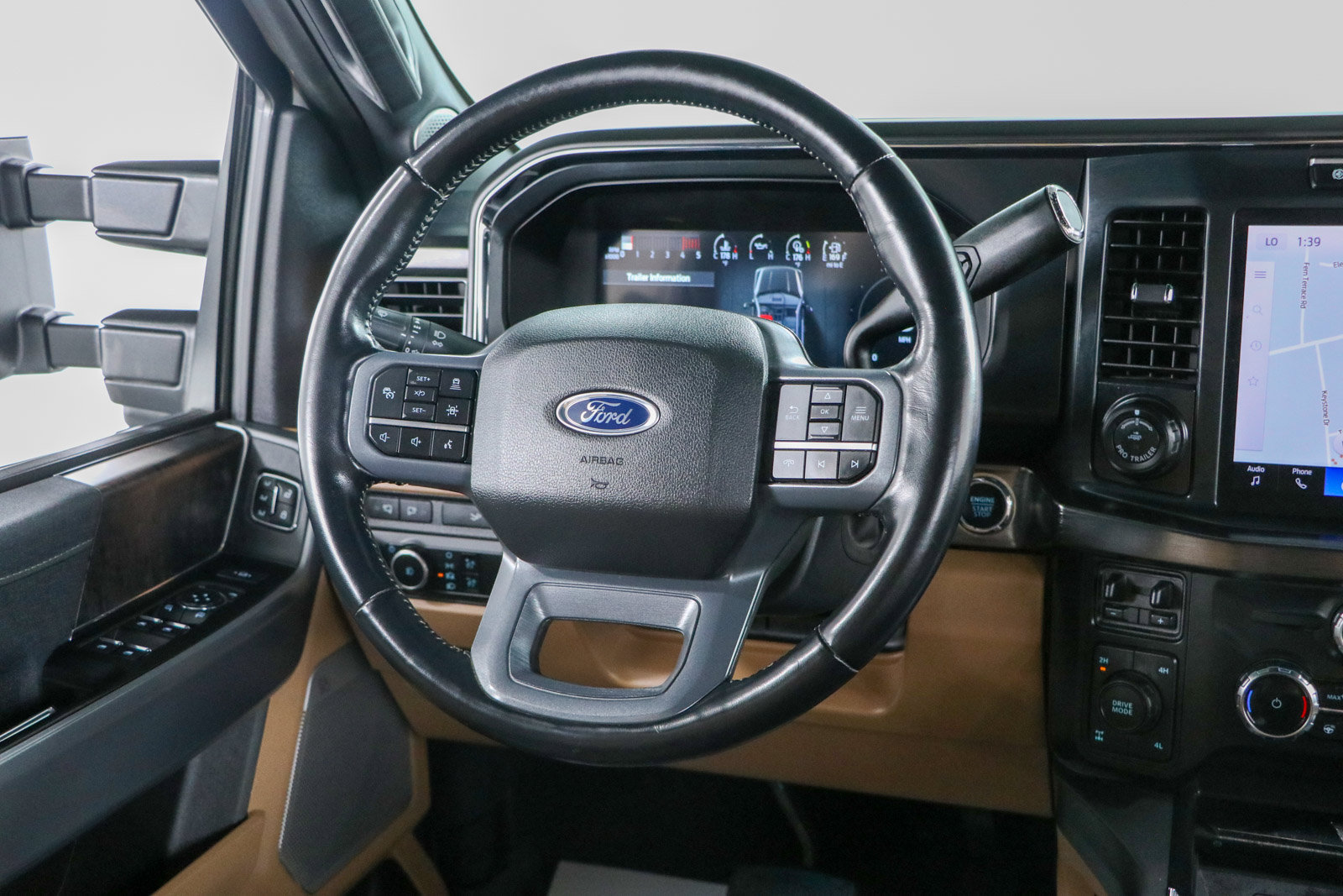 Used 2024 Ford F250 Lariat w/ Lariat Ultimate Package AWD/4WD image 13