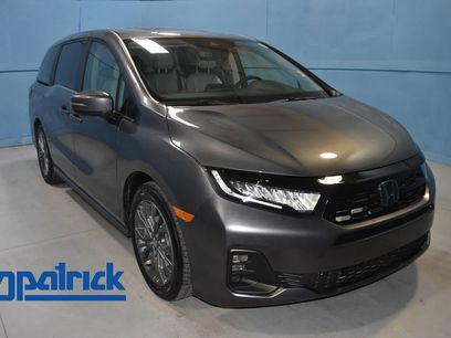 Used 2025 Honda Odyssey Touring