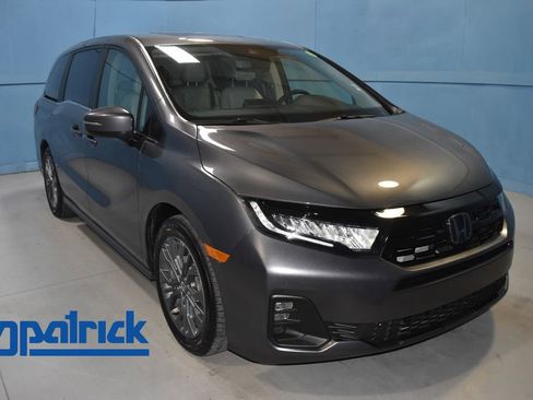 Used 2025 Honda Odyssey Touring image 1