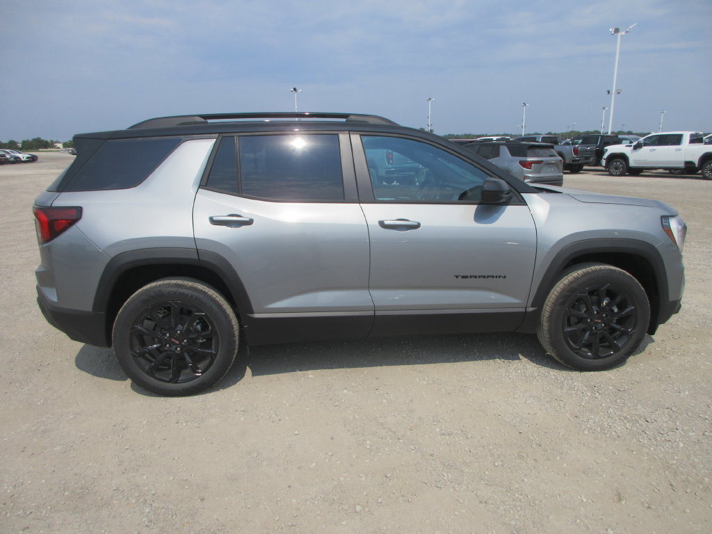 New 2027 GMC Terrain Elevation w/ Elevation Premium Package FWD image 3