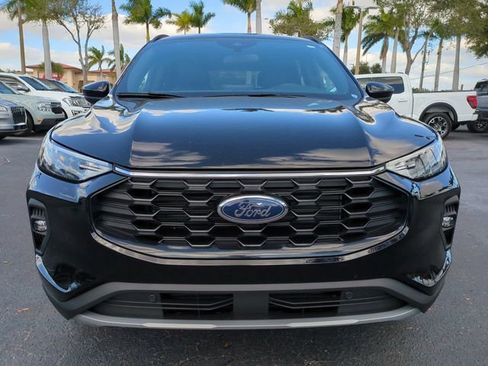 New 2026 Ford Escape ST-Line Select AWD/4WD image 9