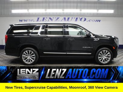 Used 2023 GMC Yukon XL Denali w/ Advanced Technology Package