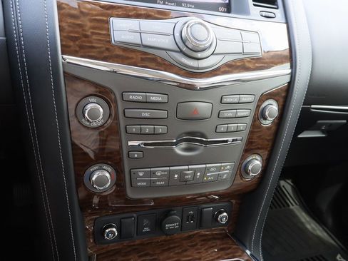 Used 2018 Nissan Armada Platinum w/ Cargo Package RWD image 18