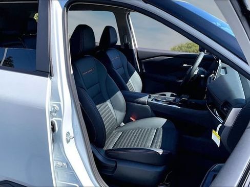 New 2026 Nissan Rogue SV AWD/4WD image 11