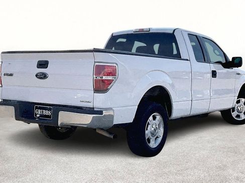 Used 2014 Ford F150 XLT image 2
