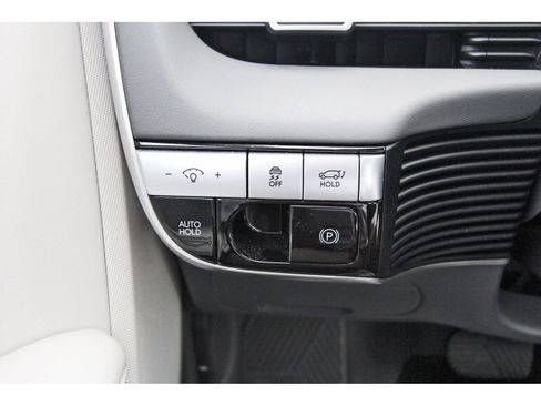 Used 2024 Hyundai Ioniq 5 Limited RWD image 18