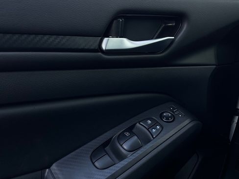 Used 2025 Nissan Altima 2.5 SV image 21