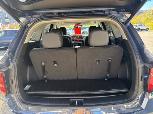 New 2025 Kia Sorento SX image 26