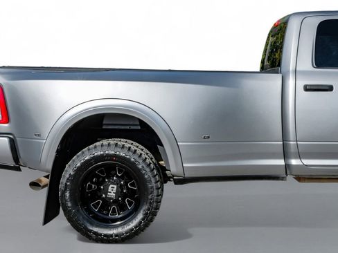 Used 2024 RAM 3500 Tradesman w/ Chrome Appearance Group image 7