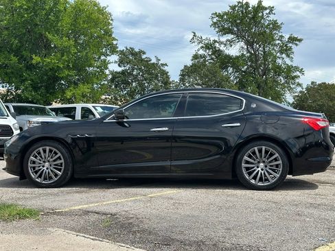 Used 2018 Maserati Ghibli RWD image 3