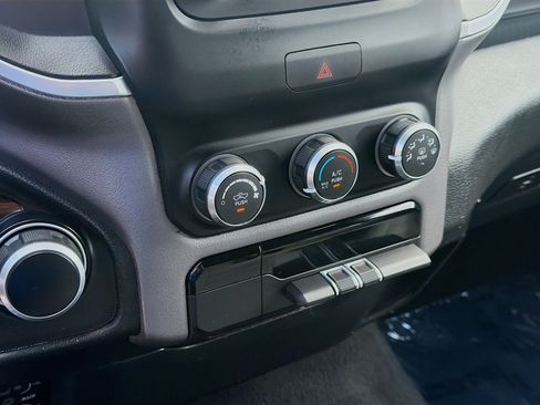 Used 2022 RAM 1500 Big Horn RWD image 12