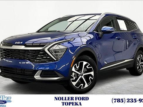Used 2024 Kia Sportage EX image 1