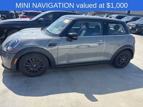 Used 2023 MINI Cooper 2-Door Hardtop FWD image 2