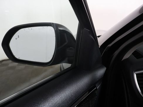 Used 2024 Kia Seltos S AWD/4WD image 34