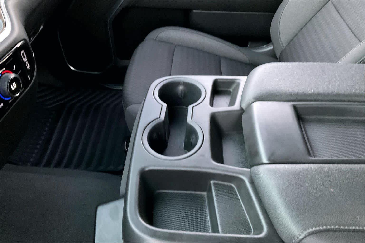 Used 2022 Chevrolet Silverado 1500 RST AWD/4WD image 16