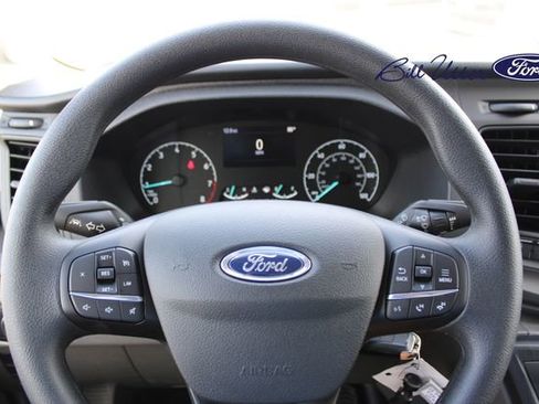 New 2025 Ford Transit 250 148 Medium Roof image 12