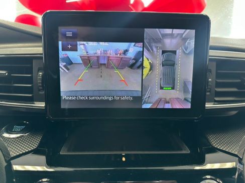 Used 2022 Ford Explorer ST-Line w/ Class IV Trailer Tow Package image 63