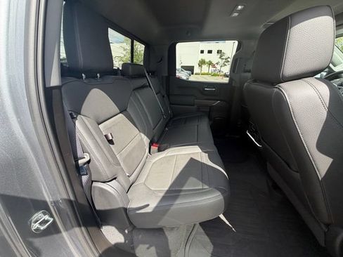 Used 2021 GMC Sierra 1500 Denali w/ Denali Ultimate Package AWD/4WD image 5