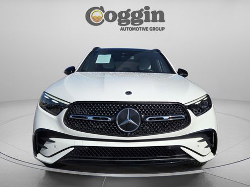 Certified 2024 Mercedes-Benz GLC 300 image 9