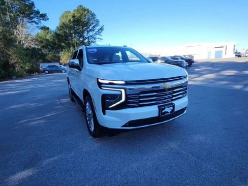 Certified 2025 Chevrolet Tahoe Premier image 8
