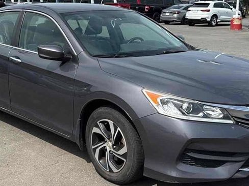 Used 2016 Honda Accord LX image 3