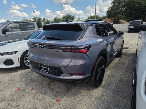 Used 2024 Chevrolet Equinox EV RS w/ LPO, All-Weather Mat Package FWD image 7