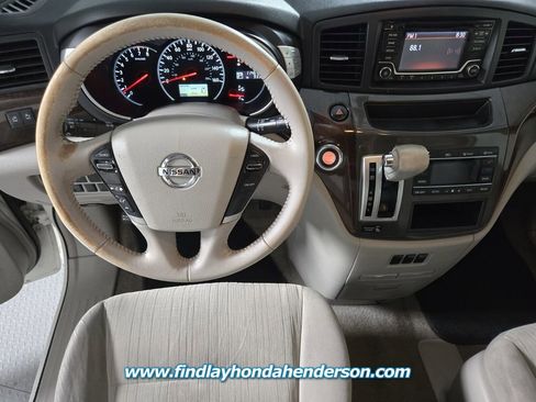 Used 2015 Nissan Quest SV image 18