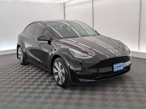 Used 2022 Tesla Model Y Long Range AWD/4WD image 7