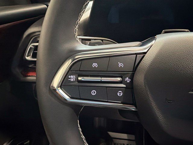 Used 2026 Chevrolet Traverse Z71 w/ Enhanced Driving Package AWD/4WD image 34