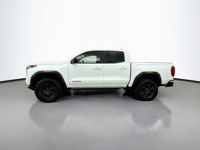 Used 2025 GMC Canyon Elevation w/ Convenience Package