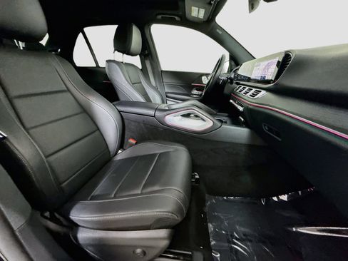 Used 2025 Mercedes-Benz GLE 350 4MATIC image 29