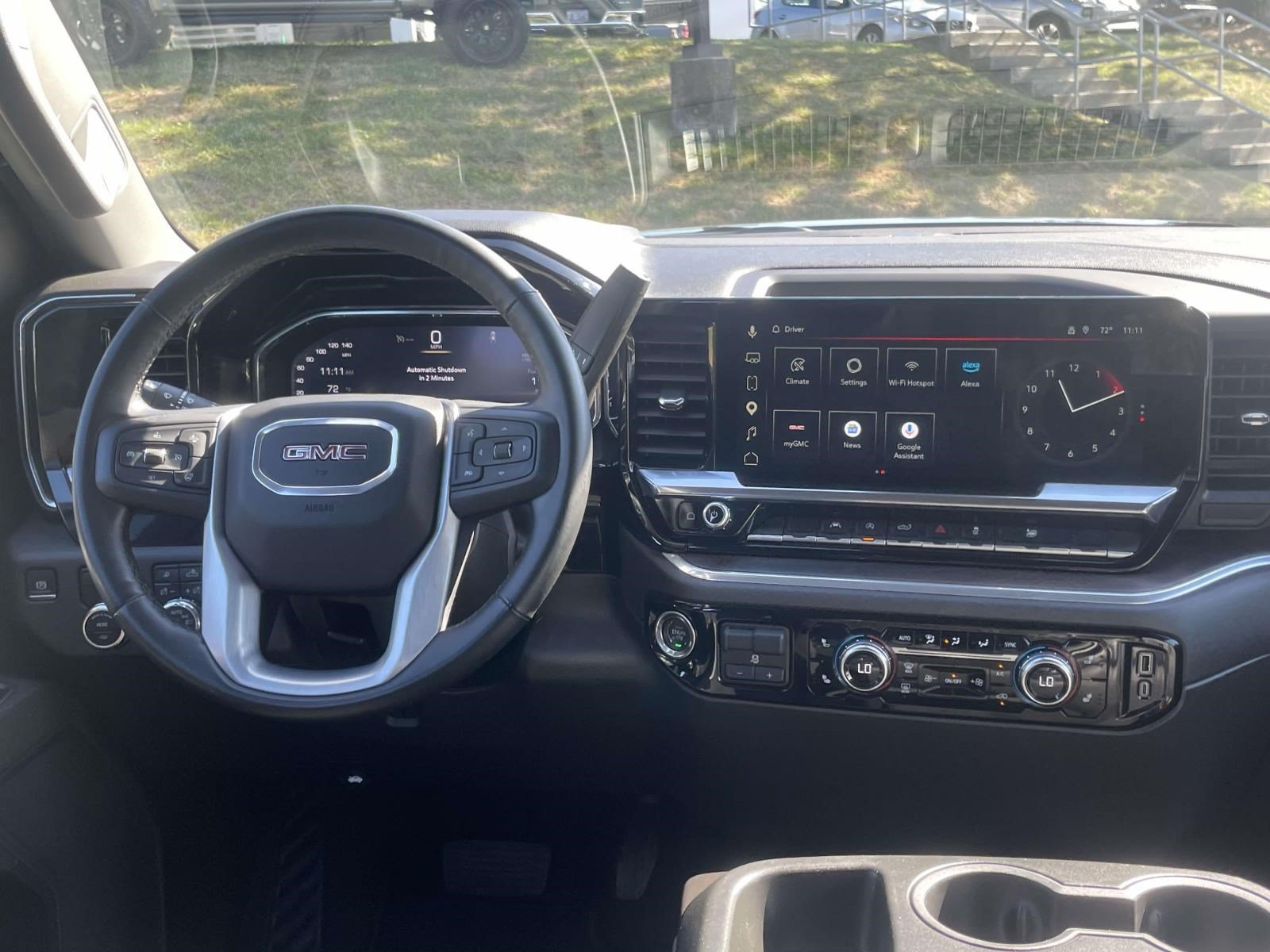 Used 2025 GMC Sierra 1500 SLT RWD image 12