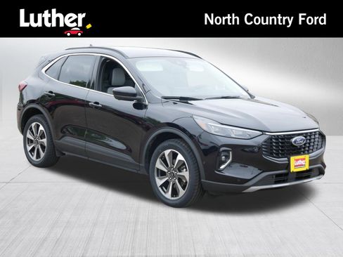 Certified 2023 Ford Escape Platinum w/ Premium Technology Package AWD/4WD image 1