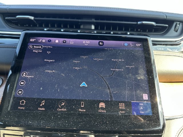 Used 2024 Jeep Grand Cherokee L Summit AWD/4WD image 22