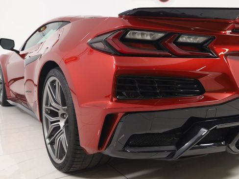 Used 2023 Chevrolet Corvette Z06 image 35