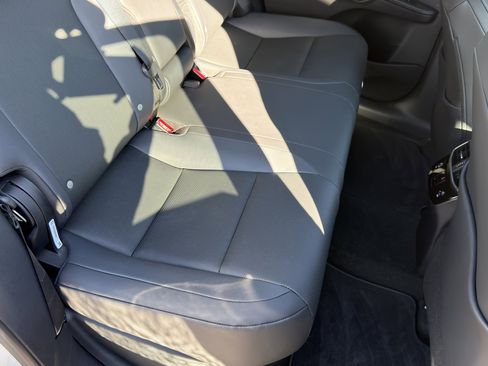 Used 2025 Lexus RX 350 Premium Plus image 41