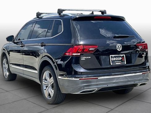 Used 2018 Volkswagen Tiguan SEL Premium AWD/4WD image 11