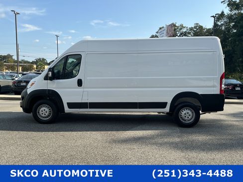 Used 2025 RAM ProMaster 3500 w/ Convenience Group FWD image 2