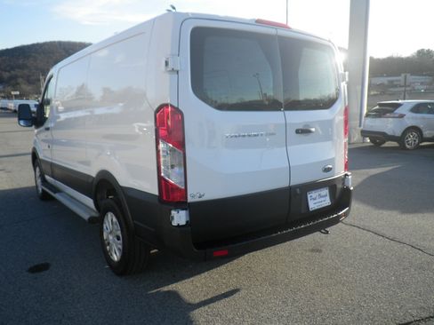 Used 2024 Ford Transit 250 Low Roof w/ Exterior Upgrade Package image 4
