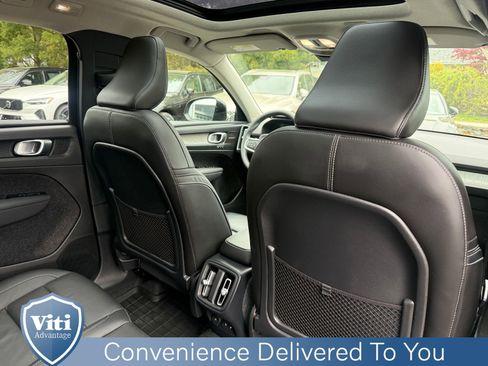 Certified 2024 Volvo XC40 B5 Plus w/ Protection Package Premier AWD/4WD image 27