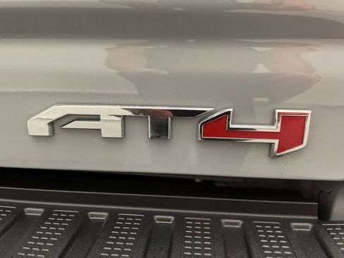 Used 2025 GMC Sierra 2500 AT4 w/ AT4 Premium Plus Package image 27